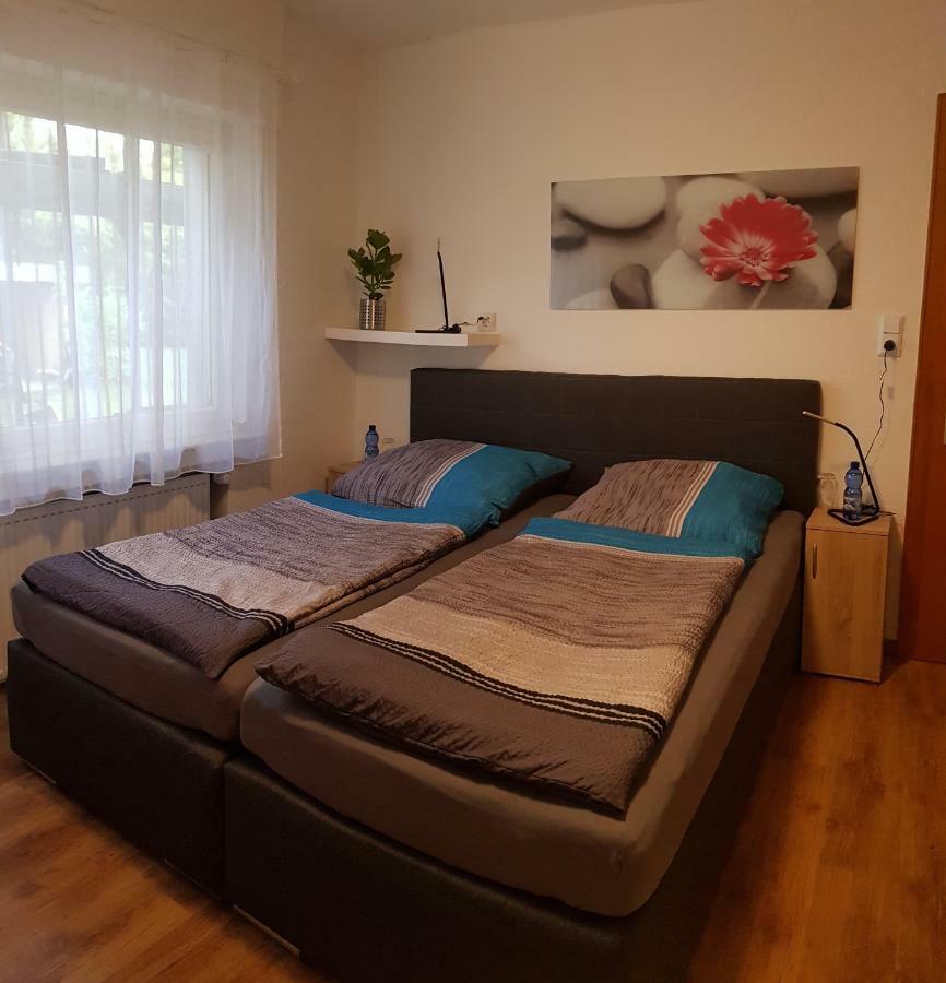 Sleepcentral Leilighet Düsseldorf Eksteriør bilde